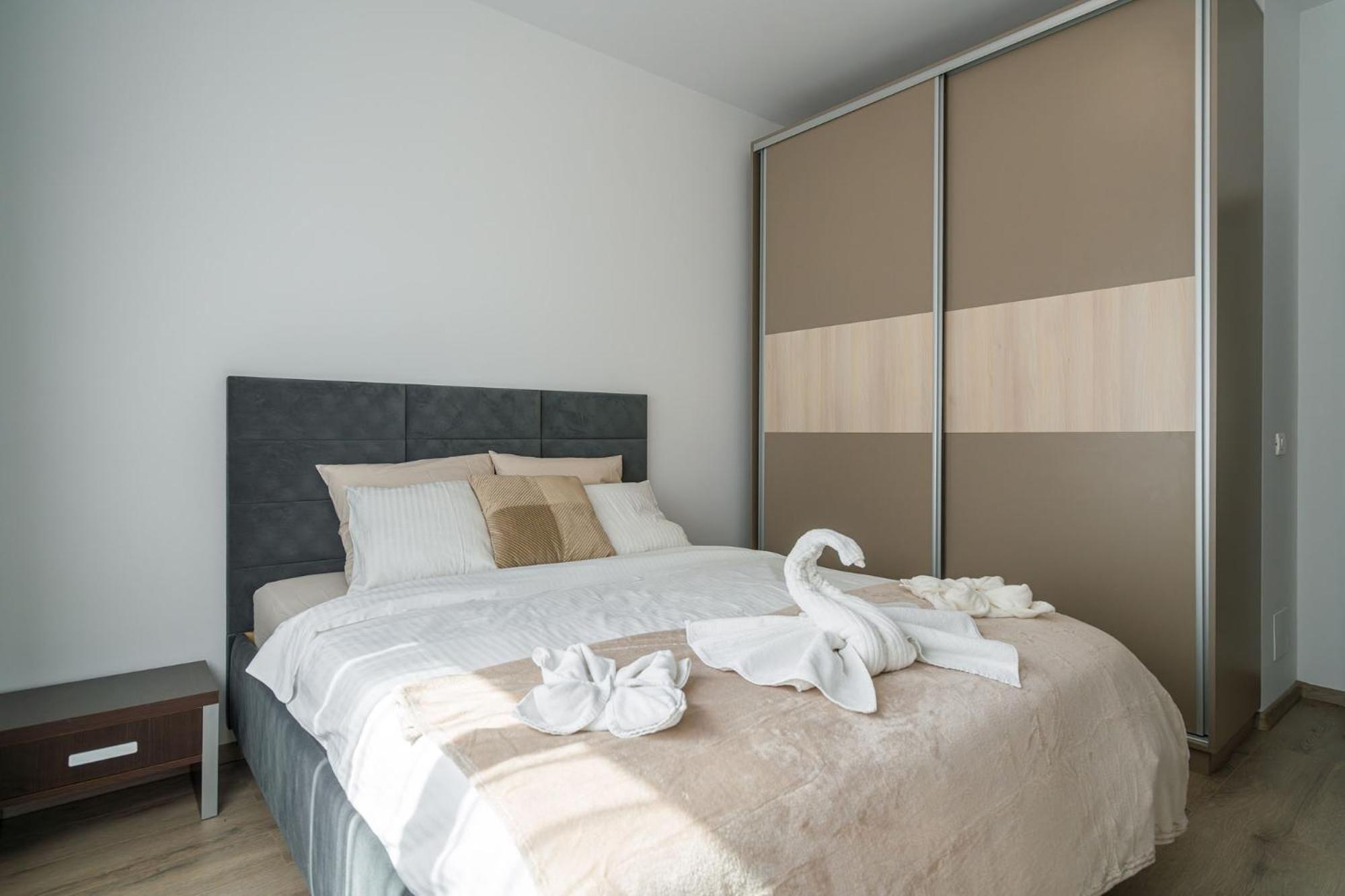 Politehnica Deluxe Apartment Бухарест Екстер'єр фото